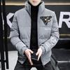 Abrigo acolchado de algodón de alta gama para hombre, otoño e invierno, moderno, brillante, bordado de águila, top para hombre, abrigo moderno para combinar con todo, guapo, acolchado de algodón