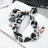 Pañuelo Pequeño de Seda Estampado de Leopardo para Mujer Primavera Otoño Verano Lazo para Bolso Cinta para Envolver Asa Cinta Estrecha para Muñeca Estilo Nuevo