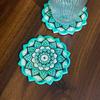Posavasos con Forma de Flor con Estampado Dorado, Textura en Relieve, Estilo Étnico Bohemio, Posavasos Cerámicos Creativos para el Hogar
