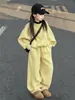 Conjunto de Otoño para Niña Nuevo de Moda Popular de Otoño e Invierno para Niños Sudadera de Felpa Conjunto de Dos Piezas Ropa Deportiva para Niña Pequeña