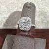 Anel de Luxo Acessível Cao Shi, Anel de Casamento com Design Geométrico, Joia de Noivado Elegante e na Moda para Mulheres