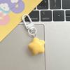 Lindo llavero de estrella amarilla de leche gordita para niña, adorable colgante de estrella de cinco puntas de corazón suave, accesorios para parejas de novias estudiantes