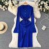 Vestido de Tricô Feminino Elegante com Gola Polo, Manga Sino e Fechamento em Botão Único, Estilo Coreano do Sudeste Asiático, Outono/Inverno 2026 6340