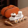Juego de Té de Viaje de Porcelana de Jade Blanco Dehua Una Tetera Tres Tazas Portátil para Exteriores Taza Rápida Regalo para Evento de Empresa