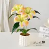 Planta en Maceta de Flores Artificiales con Tres Cabezas de Lirios, Flores Falsas Elegantes y Creativas para Decoración de Interiores de Sala de Estar, Vegetación Artificial
