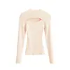 Camiseta base de punto puramente seductora con huecos, cuello semi-alto y manga larga para mujer, estilo otoño con un diseño único, top pullover moderno