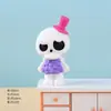 Cráneo de Dibujo Animado Popular Falda de Hierba Moco Adorno de Escritorio Caja Ciega de Moda Linda Bolsa Ciega Al por Mayor