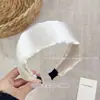 Diadema Ancha Estilo Coreano para Mujer, Sensación de Alta Gama, Suave Pinza para el Cabello de Satén de Seda, Diadema Esponjosa de Parte Superior Alta para Lavarse la Cara
