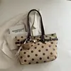 Bolso de Lunares de Moda para Mujer 2026 Nuevo Bolso de Hombro de Gran Capacidad para el Trabajo Bolso Tote Vintage de Gamuza de Mano