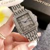 Reloj Estilo Chanel Nicho Elegante INS Versátil con Incrustaciones de Diamantes Estrellas Moda Reloj de Mujer Elegante Lujo Ligero Retro Simple