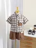 Conjunto Nuevo de Camisa a Cuadros de Manga Corta para Niños de Verano, Conjunto Casual de Dos Piezas Estilo Coreano para Niños, Conjunto de Verano para Bebés Moderno y Elegante