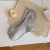 Meias de Canela Média Estilo Coreano Urso Cartoon Delicado Outono/Inverno Femininas Xadrez Azul Renda Algodão Meias Ins Tendência Estudante