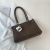 Bolsa Transversal Feminina Casual Nova de Grande Capacidade Retrô para Outono e Inverno Bolsa Tote Simples e Fashionável de Mão ou para o Ombro