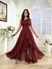 Vestido estilo francês europeu e americano 2026, elegante vestido de chifon, novo modelo de verão, emagrecedor, acinturado, delicado, ombro a ombro, vestido de comprimento médio