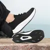 Tênis casuais para casal transfronteiriço, tamanho grande, tênis meias flyknit, tênis esportivos femininos para corrida, leve, respirável, antiderrapante, versátil