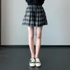 Shorts Xadrez~Super Emagrecedor Elástico Cintura Alta Reto Perna Larga para Mulheres, Tamanho 26, Novo para o Verão H062209