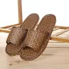 Sandálias de Verão Tecidas em Bambu e Rattan para Casa, Interior e Exterior, Confortáveis, Estilo Casal Masculino e Feminino, Chinelos de Palha para Venda no Atacado