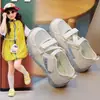 Sandálias Esportivas Infantis de Velcro, Novo Modelo de Verão para Meninas, Sapatos com Estrutura Respirável Vazada, Sapatos Esportivos Casuais para Crianças Maiores
