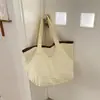 Bolso de Hombro de Doble Cara a Rayas Frescas de Nuevo Estilo con Colores Contrastantes, Bolso Tote de Diseño Coreano de Nicho, Bolso de Mano Ligero para el Trabajo
