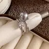 Anel Empilhável Zircônia Pérola Cinza Design de Nicho Feminino Luxo Leve Elegante de Alta Qualidade Anel de Dedo de Nicho