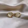 Brincos da Moda Estilo Coreano Mais Vendidos Novo Modelo Brincos Femininos Simples e Elegantes Versáteis Tiktok Mesmo Estilo Tarraxas Atacado