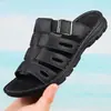 Venta Caliente en Amazon Transfronterizo Verano Nuevo para Hombre Sandalias Zapatos de Playa Uso Bidireccional Casual Zapatos de Hombre Nuevo de Moda 8907