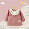 Pantalón de tirantes para bebé niña Otoño e Invierno Ropa de exterior Estilo occidental Falda de princesa Babero para comer infantil Delantal impermeable a prueba de suciedad Protector para bebé