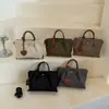 Bolso de hombro patchwork con bloques de color, popular bolso cruzado casual versátil estilo japonés para mujer, bolsa de mano ligera otoño 2026