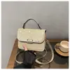 Bolso de mano pequeño cuadrado estilo coreano, ligero, transfronterizo, para mujer, nueva colección invierno 2025, bolso de hombro con estampado de mariposas, bolso cruzado elegante
