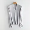 Camiseta Interior Auto-Calentable de Acrílico para Mujer, Nuevo Estilo Otoño e Invierno, Corte Ajustado, Cuello en V, Antibacteriana, Camiseta de Manga Larga Cálida para Mujer