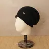 Gorro Cálido para Otoño e Invierno que Protege las Orejas para Hombres y Mujeres, Gorro de Punto Holgado Versátil a la Moda, Gorro de Hilo con Borde Enrollado para Adelgazar el Rostro