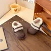 Sapatos Birkenstock Estilo Princesa com Forro de Lã de Pérola para Crianças Outono e Inverno 2025 Novidade Roupas Externas Quentes e Espessas para Meninas Sapatos de Algodão para Bebês