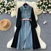 Vestido Jeans de Cor Contrastante, Outono Manga Curta Estilo Novo, Amarração na Cintura para Ajuste, Elegante Vestido Longo Camisa Patchwork, Fashion 2024