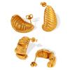 Pendientes vintage de acero inoxidable chapados en oro de 18 quilates con diseño de espiral irregular, de moda europea y americana, pendientes plisados de acero y titanio para mujer.