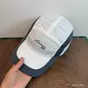 Sombrero de Sol de Verano al Aire Libre con Bloques de Color Estilo Japonés de Cinco Paneles Gorra de Béisbol Versátil de Secado Rápido para Parejas Mujeres Ligera Transpirable Gorra de Pico