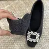 Sapatos Mary Jane de inverno com boca rasa para pessoas baixas, com strass, quentes, superfície de veludo plus, fivela quadrada, sapatos peludos femininos, aumento interno de altura feminino