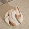 Sapatos de Casamento Champagne Francês Sapatos de Noiva Vestido de Casamento Xiuhe Duas Formas Bico Fino Salto Agulha Não Cansam Impermeável Salto de Mesa