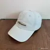Gorra de Béisbol de Denim Lavado Vintage de Alta Calidad con Bordado de Letras de Marca de Moda, Gorra de Ala Ancha que Ilumina y Reduce la Edad, Haciendo que la Cara Parezca Más Pequeña