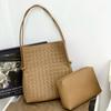2024 Bolsa Balde Transfronteiriça Tecida à Mão Grande Capacidade Casual Bolsa Feminina Bolsa de Ombro Bolsa Portátil de Axila Bolsa Mãe e Filha