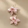 Brincos Agulha de Prata Design de Nicho Francês Senso Gardenia Branco Café Exagerados Super Fada Pétala Brincos Joias Senso Avançado