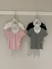 Liquidação, Sem Trocas ou Devoluções, Camiseta Básica Slim-Fit de Manga Curta com Botões e Gola Redonda Estilo Doce Coreano para Mulheres W9594