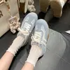 Zapatillas de entrenamiento casual retro alemanas para mujer, de suela gruesa, nuevo estilo verano 2026, zapatillas estilo Forrest Gump, zapatos blancos modernos y versátiles para mujer