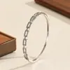 Pulseira Popular de Corrente Transfronteiriça com Design Cravejado de Diamantes em Ouro e Prata, Corrente Oca de Luxo Leve com Elo Microcravejado de Zircônia Pulseira Atacado