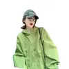 Nueva Chaqueta con Capucha Funcional Verde para Exteriores 2025, Cortavientos con Cremallera Estilo Americano Holgado para Mujer, Efecto Adelgazante