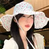 Sombrero de pescador de ala ancha con ribete de encaje floral y amarre trasero para mujer, sombrero de protección solar de alta gama para verano, sombrero de sol para uso diario