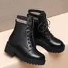 Botas estilo Martin de cuero suave, forradas de felpa, cálidas, con tacón grueso para mujer, tacón medio, estilo británico, nueva colección otoño/invierno 2025, botas de cuero y algodón, botines de tacón grueso