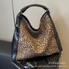 Bolsa Grande de Estampa de Leopardo de Grande Capacidade para Mulheres 2026 Nova Bolsa de Ombro de Grande Capacidade para o Dia a Dia Bolsa Tote de Mão/Ombro Duplo/Transversal