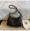 Bolso de Hombro de Gran Capacidad con Textura de Lujo Ligero para Mujer, Bolso de Viaje para el Trabajo, Moda Otoño e Invierno, Estilo Retro Artístico Versátil, Bolso Tote