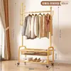 Cabide portátil e multifuncional para uso doméstico, varal simples para secar roupas em ambientes internos, cabide de chão para roupas e chapéus para quarto