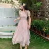 2026 Nueva Moda de Verano Vestido Largo Estilo Francés con Cuello Cuadrado, Ceñido a la Cintura, Adelgazante Vestido de Chifón Estilo Hada, Venta al por Mayor Transfronteriza